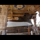 Der riesige Nandi, das Reittier Shivas